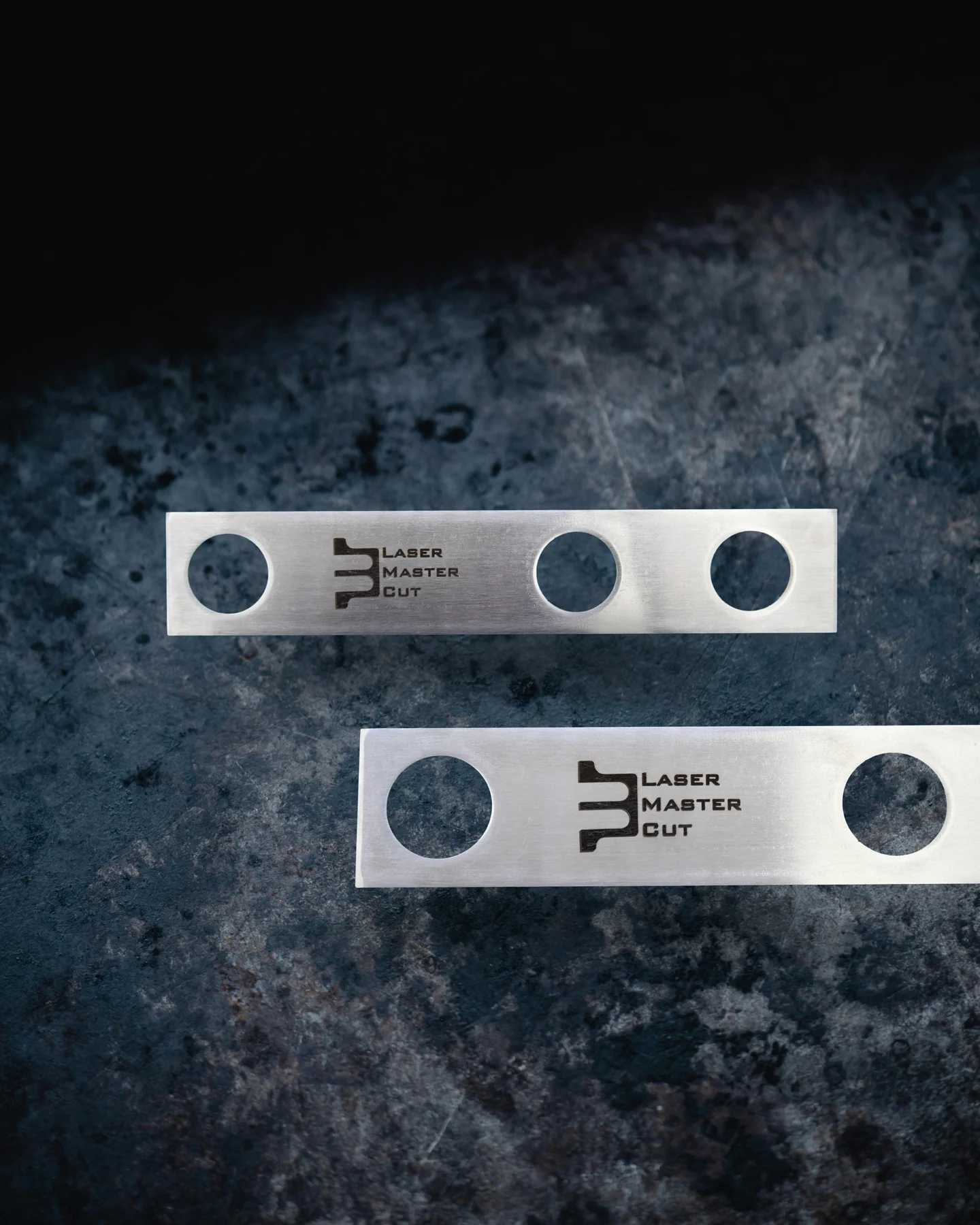 Plaquetas gravadas fabricado pela Laser Master Cut